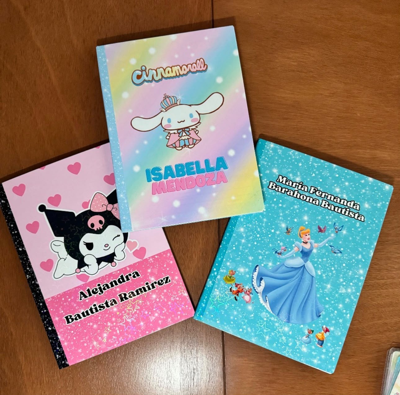 Etiquetas y cuadernos personalizados
